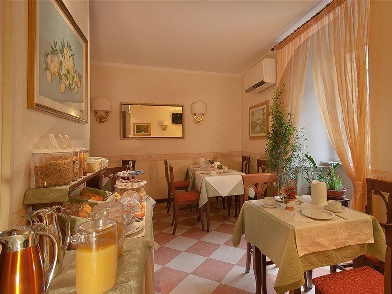 Hotel Silla Roma Esterno foto