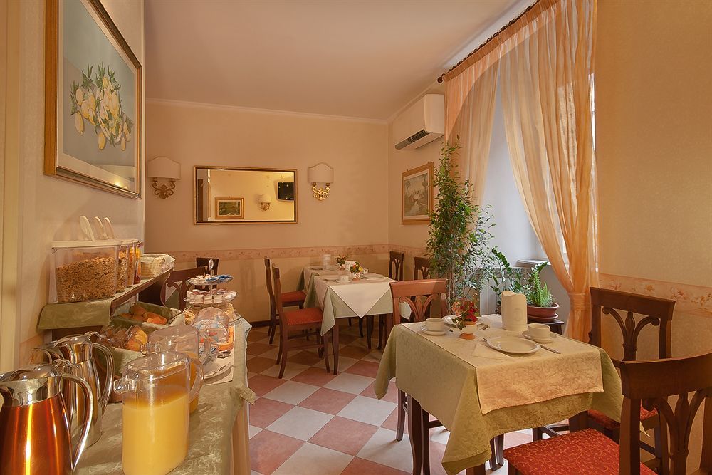 Hotel Silla Roma Esterno foto