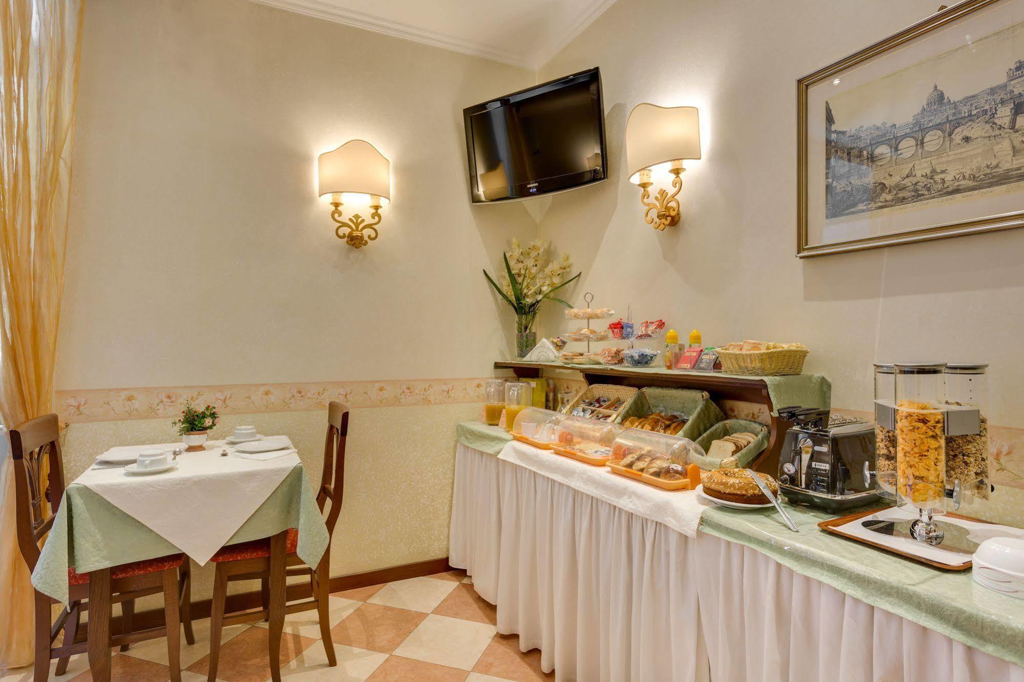 Hotel Silla Roma Esterno foto